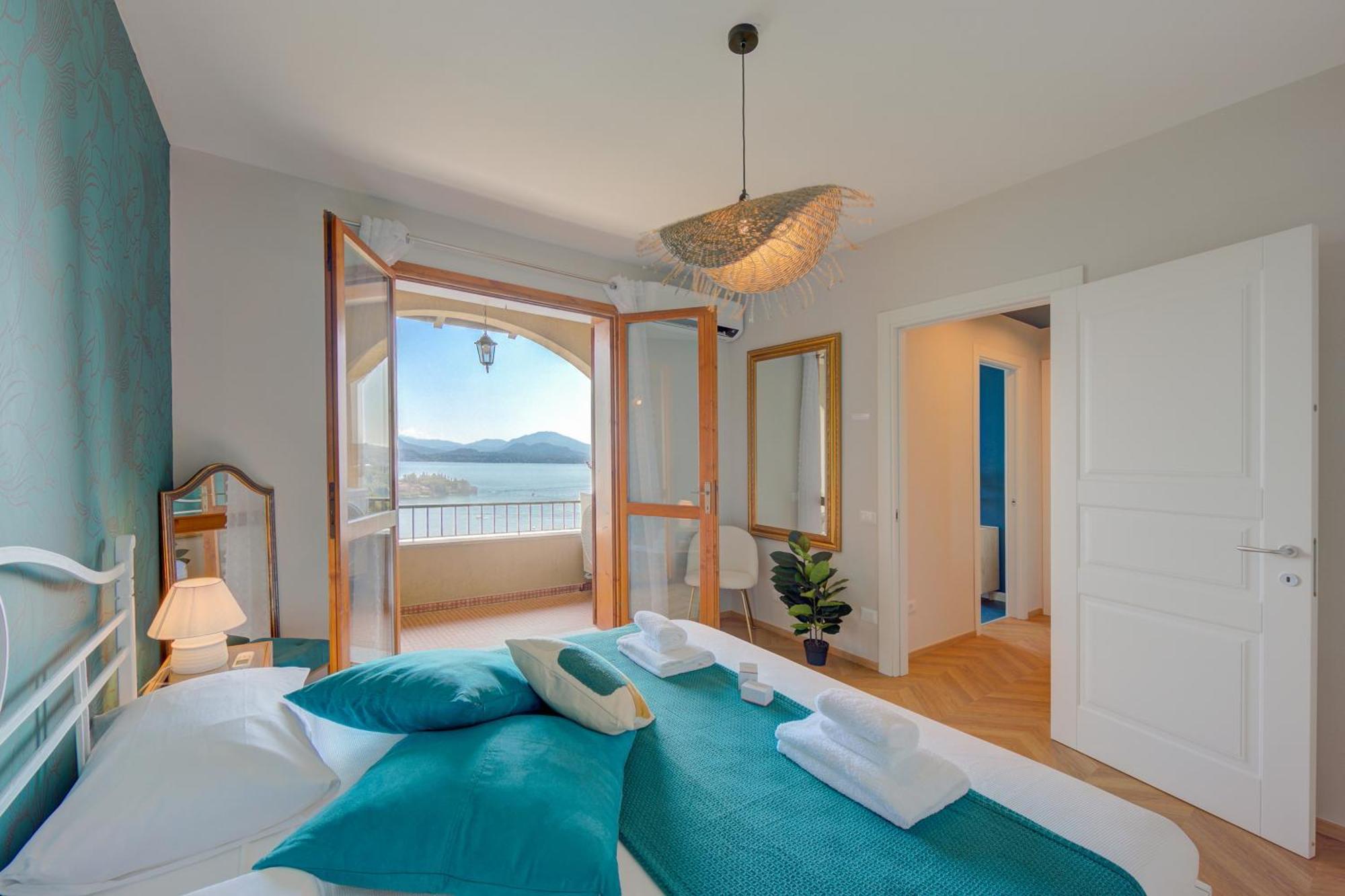 Pandora Lake View Stresa - Happy Rentals Exteriér fotografie